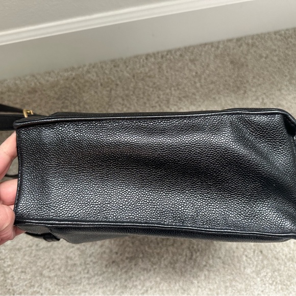 Large Chanel Timeless Black Caviar Tote Bag 24k Gold Hardware - Picture 4 of 12